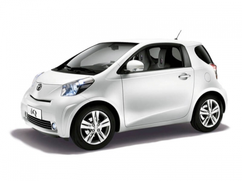Toyota iQ